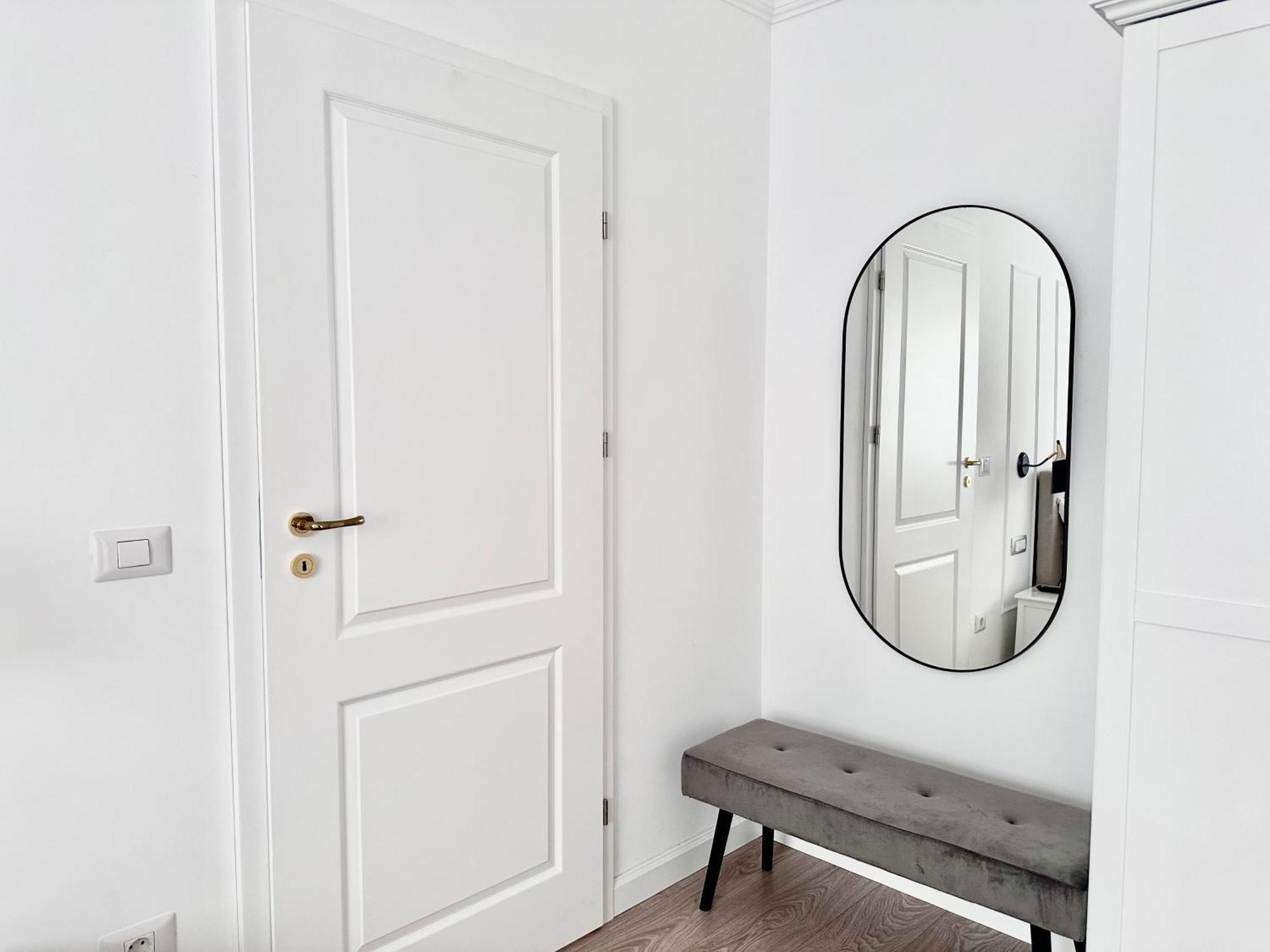 Central Spacious Apartment With Balcony - Alba Carolina Alba Iulia Esterno foto